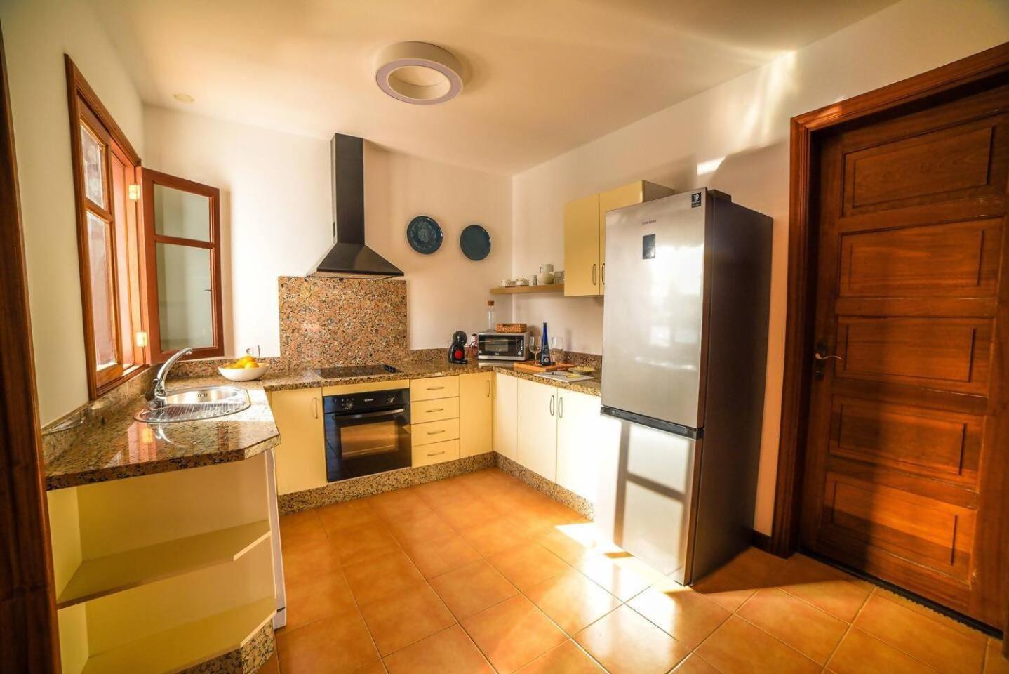 Agradable Y Familiar Con Piscina Casa Inima Villa Playa Blanca  Exteriör bild