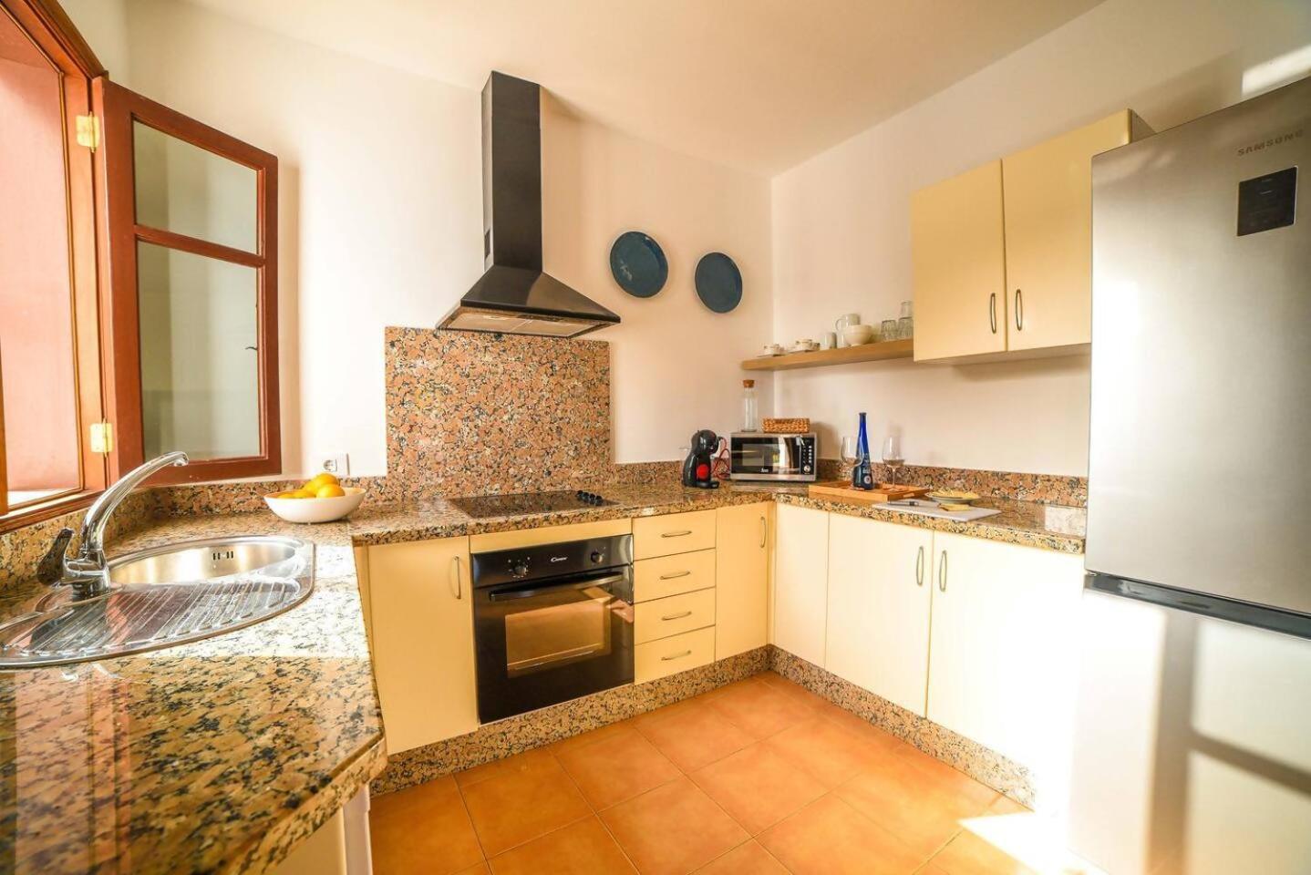 Agradable Y Familiar Con Piscina Casa Inima Villa Playa Blanca  Exteriör bild