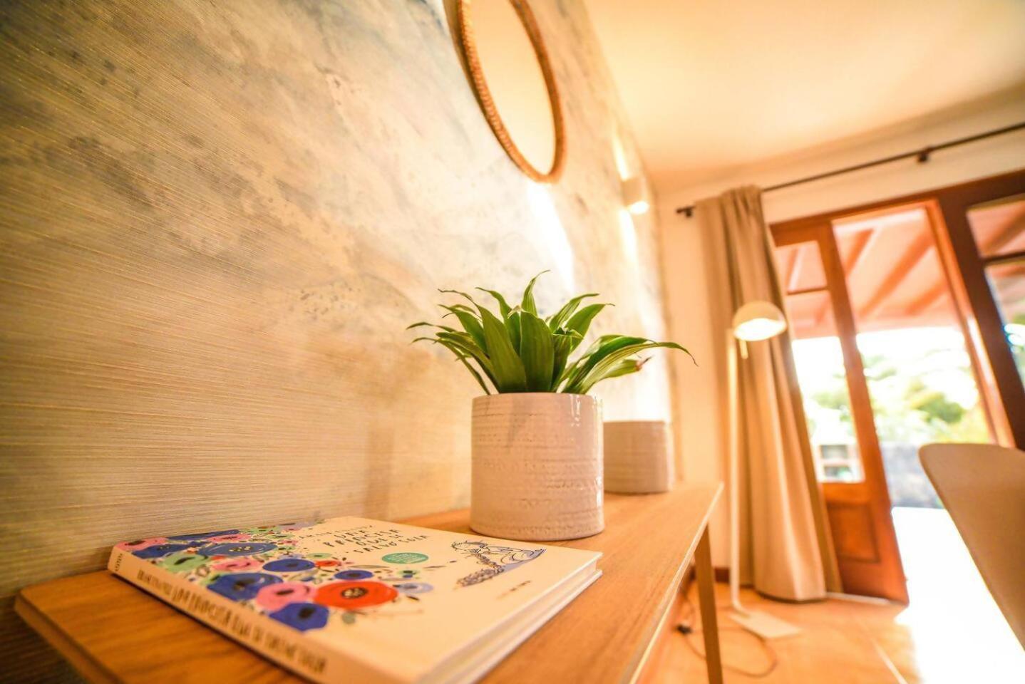 Agradable Y Familiar Con Piscina Casa Inima Villa Playa Blanca  Exteriör bild
